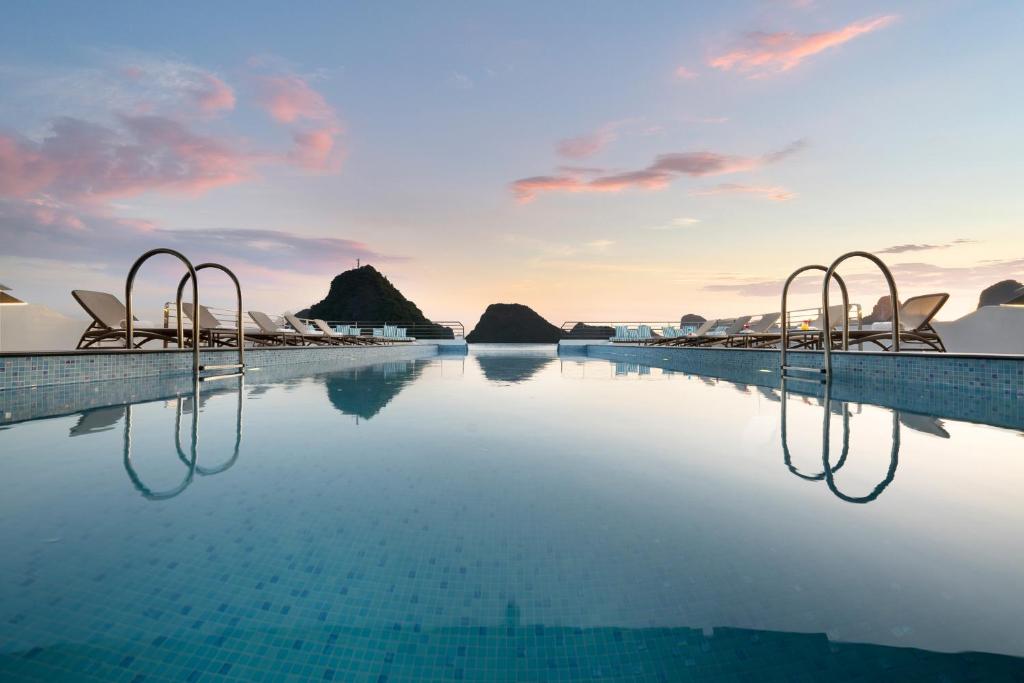 Grand Pioneers Cruise